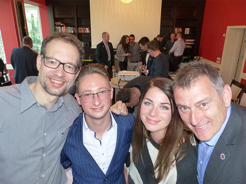 Neu: Motiviertes Chapter #hildegard. v. l. n. r. das Führungsteam Urs Droeger, Marcel Löffler, Laura Marie Listemann und BNI-Regionaldirektor Jens Fiedler